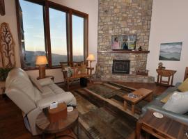 The Crest 200C condo, hotel with parking in Sugar Mountain
