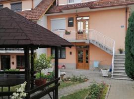 Apartman Arsic 3, апартаменты/квартира в городе Vrnjačka Banja