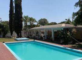 Copperbelt Executive Accommodation Ndola, Zambia, hotell i Ndola
