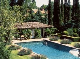 Le Chaufourg En Périgord, hotel v destinaci Sourzac