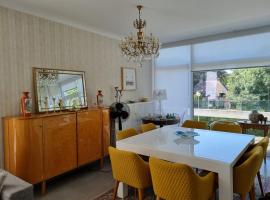 Magnifique appartement- Brussels expo Laeken, hotel near Atomium, Brussels