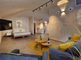 Romano Hotel Boutique, serviced apartment in Safed