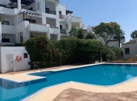 Quiet Family Apartment, 4 Pools, Close To The Beach And Golf, La Marina Alcaidesa