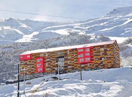 Hotel Alto Nevados, hotel en Nevados de Chillán