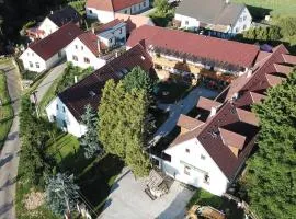 Soukromá rezidence Pohádková usedlost Lovětín