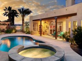 A Beautiful Desert Escape with Everything You Need, casa rústica em Palm Springs