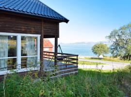 4 star holiday home in Sømna, nastanitev ob plaži v mestu Sømna