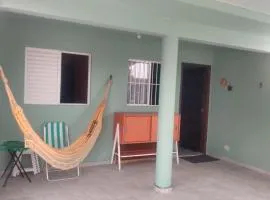 Casa 50 mts da praia Caravelas PR com ventiladores