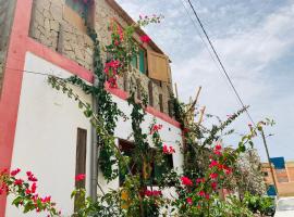 Pedra de Rala, Pension in Porto Novo