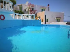 Room in Apartment - Spacious Room in Creta for 3 people, with Ac, Swimming Pool and Nature