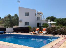 Villa Konstantinos, vacation home in Paphos