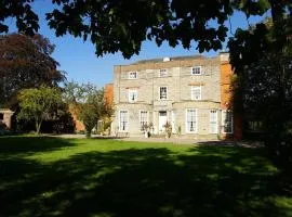 Priory House B&B And The Oriental Brewhouse Self Catering Accommodation