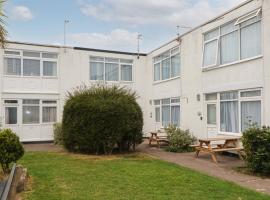 Turtle Chalet, holiday home in Dawlish