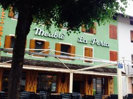 Meublè La Perla, hotel in Auronzo di Cadore