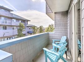 Grand Haven Condo with Patio Less Than 1 Mi to Downtown, apartamentai mieste Grand Heivenas