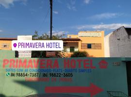 Primavera Hotel، فندق في تيريسينا