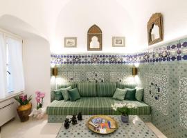 Qasar Luxury Suite - in Capri's Piazzetta，卡普里的飯店