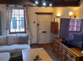Cosy Georgian Cottage in the Heart of Bewdley, Worcestershire, holiday home in Bewdley
