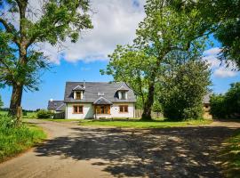 Holly House, hotel i Blairgowrie