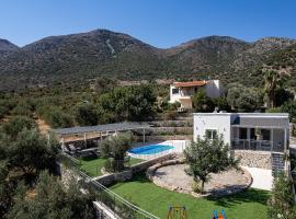 Brand New Family Villa Basilicata Gloria w/ Pool & Kid's Play Area, hotel in Vlikhádha