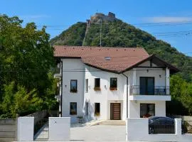 Casa Mora