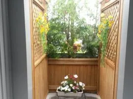 ApartHotelMontreal by Les Terrasses Saint Urbain 2225I2