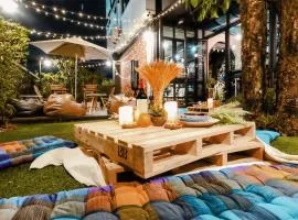 Wayha Hostel Don Mueang Airport