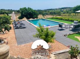 Summer House Tarragona Rural, отель в городе La Secuita
