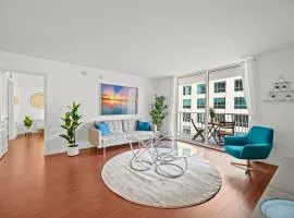 Amazing Condo with FREE PARKING in Brickell Miami