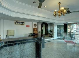 Padmam Hotel, מלון ליד נמל התעופה מאדורי - IXM, מדוראי