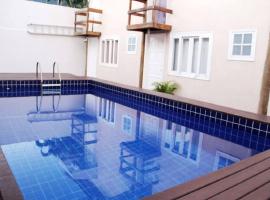 Flat Vila da Arara, hotel i Maresias