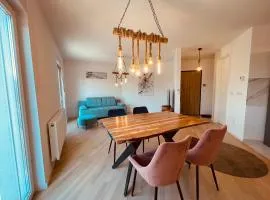 Apartment 7