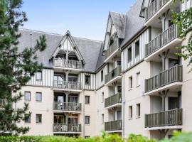 Residence Pierre & Vacances Les Embruns: Deauville şehrinde bir otel