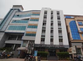 Hotel South Park, bed & breakfast kohteessa Jamshedpur