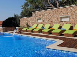 Boutique Hotel Bol, hôtel à Bol