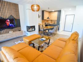 Mountain Wings Apartments, camera con cucina a Bjela&scaron;nica