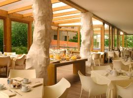 Hotel Abitart، فندق في روما