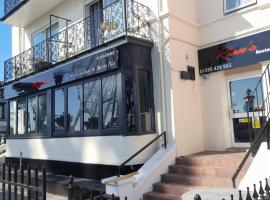 The Ottoman Hotel & Restaurant, отель в Клактон-он-Си