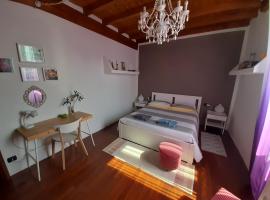 In Corte al Laghetto, bed and breakfast en Merate