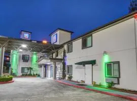 Motel 6 Humble, TX - Houston International Airport