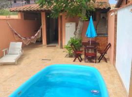 Casa com piscina e churrasqueira, feriehus i Iguaba Grande