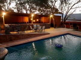 Rocky Hollow Lodge, hotel near Parking Area, Pretoria