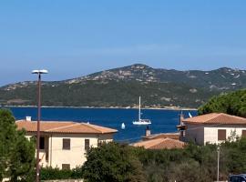 Aqualife luxury apartment, hôtel à Arzachena