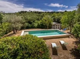 MAISON AVEC PISCINE - PROCHE AVIGNON - WiFI GRATUIT
