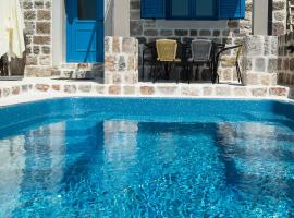 Villa Old Olive, cottage in Budva