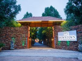 Brown Town Resort & Spa รีสอร์ทในไฮเดอราบัด