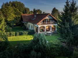 Rezydencja Golland, cottage in Krzywe