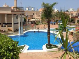 Apartament Yucca Fanabe, serviced apartment in Adeje
