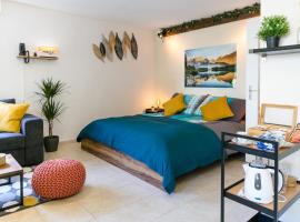 Spirit Apartments - Studio 1 - Küche - Parkplatz，位于英格堡的无障碍酒店