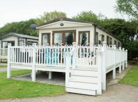 Blackpool caravans Marton mere, hotel in Blackpool